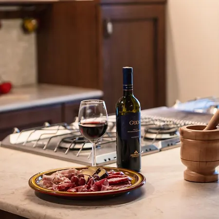 Villa Adele - Historic Dimora With Pool & Sea View