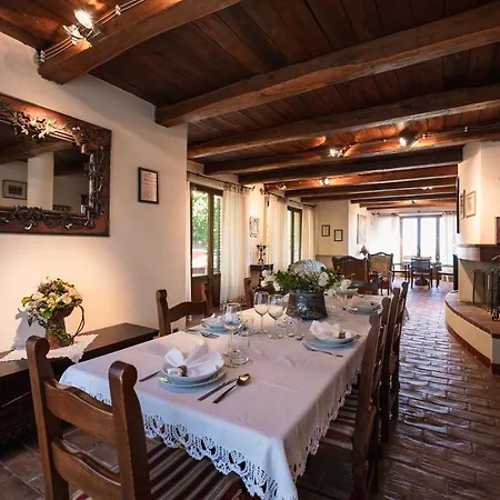 Adele - Historic Dimora With Pool & Sea View