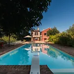 Adele - Historic Dimora With Pool & Sea View ヴィラ *