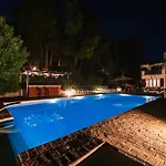 Adele - Historic Dimora With Pool & Sea View *