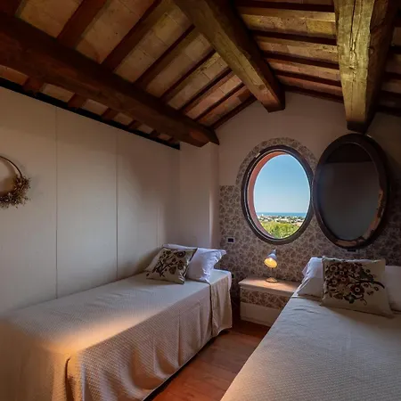 Adele - Historic Dimora With Pool & Sea View Willa *