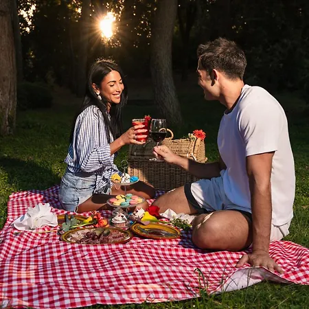 Adele - Historic Dimora With Pool & Sea View Villa Senigália